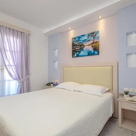 Otel Ilion Naxos City